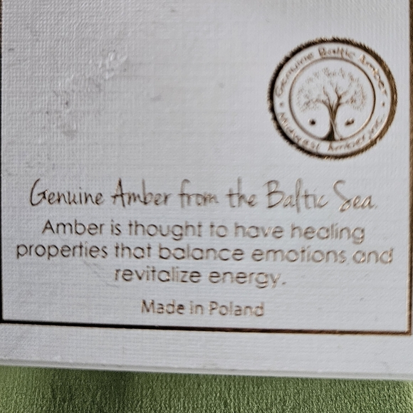 Midwest Amber Sterling Silver Bee Earrings – Genuine Baltic Amber – Poland - Picture 5 of 6